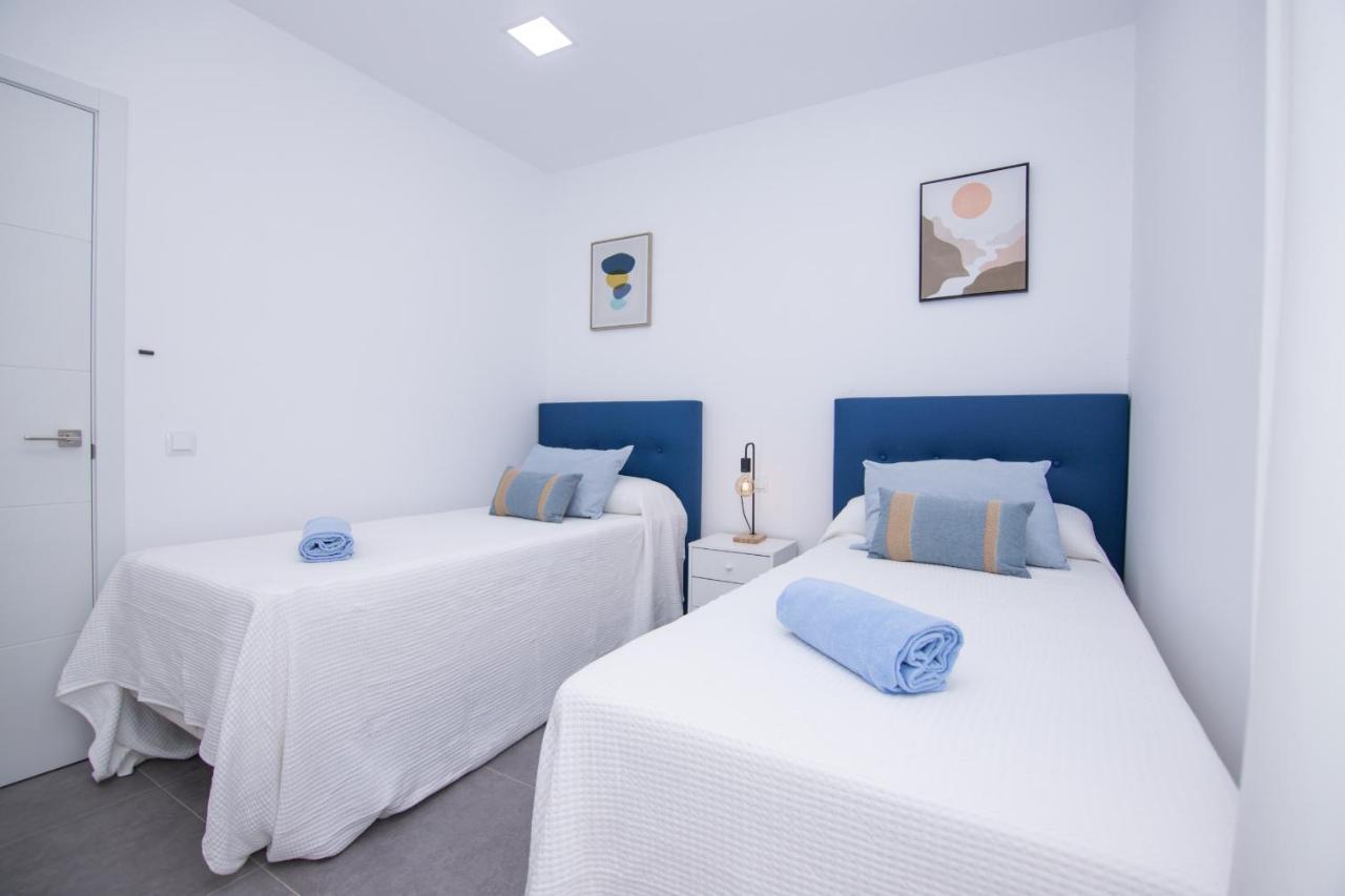 Apartment Family 6 Beachfront Corralejo By Holidays Home المظهر الخارجي الصورة